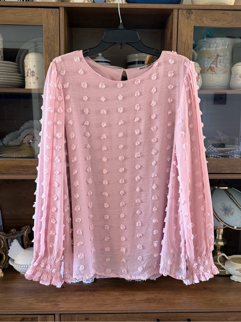 JODIFL Blush Pink Clip Dot Smocked Cuff Blouse Size Medium Keyhole Back Top